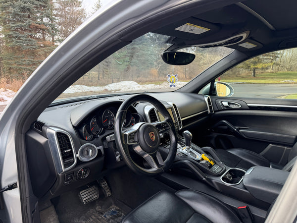 2016 Porsche Cayenne 4D SUV