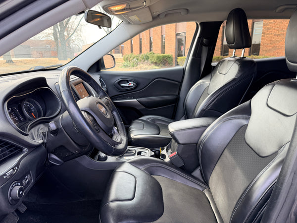 2019 Jeep Cherokee Latitude Plus 4D SUV