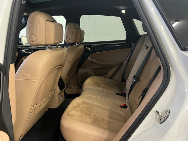 2020 Porsche Macan 4D SUV
