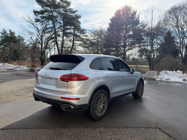 2016 Porsche Cayenne 4D SUV