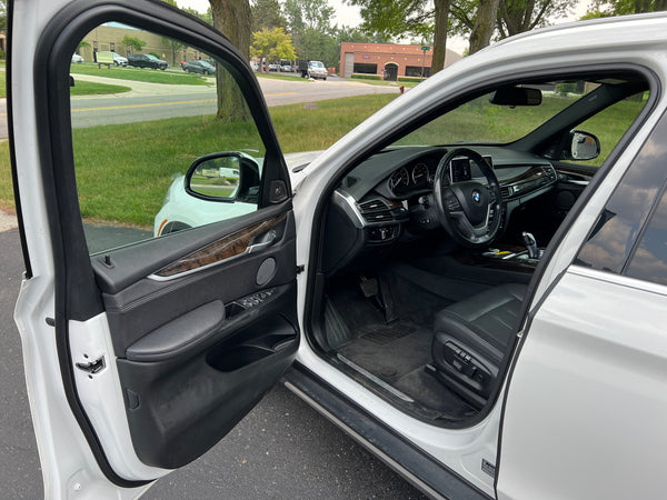 2017 BMW X5 35i xDrive 4D SUV