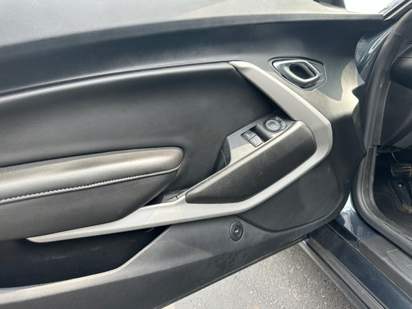 2020 Chevrolet Camaro 1LT 2D Coupe