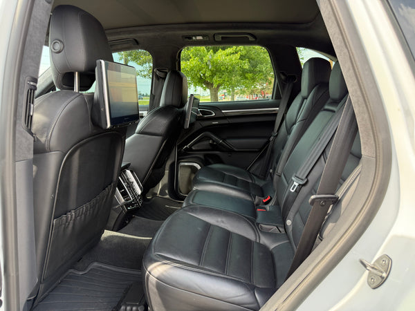 2016 Porsche Cayenne Turbo S 4D SUV