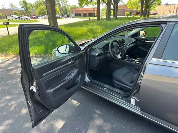 2022 Nissan Altima SV 4D Sedan