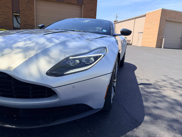 2018 Aston Martin DB11 V12 2D Coupe