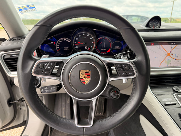 2018 Porsche Panamera 4S 4D
