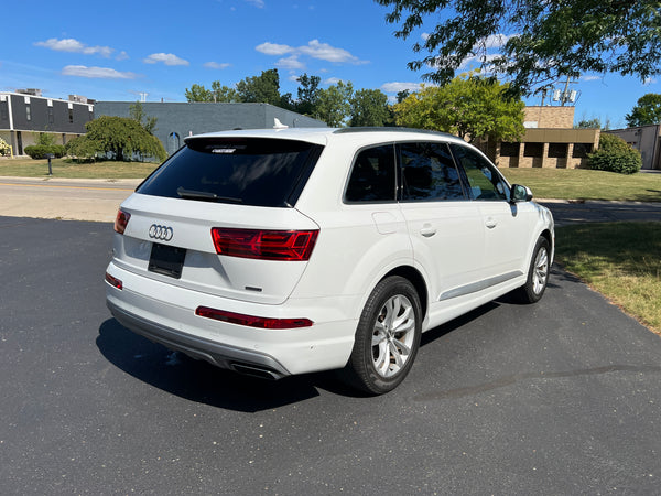 2018 Audi Q7 2.0T Quattro Premium Plus 4D SUV