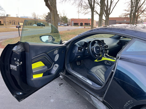 2019 Aston Martin Vantage 2D Coupe
