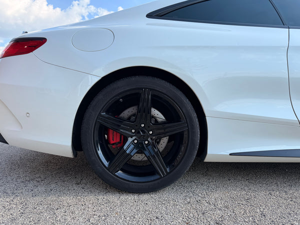 2015 Mercedes-Benz S63 AMG 2D Coupe