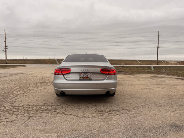 2013 Audi A8 L 3.0T Quattro 4D Sedan