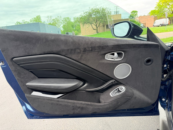2020 Aston Martin Vantage 2D Coupe