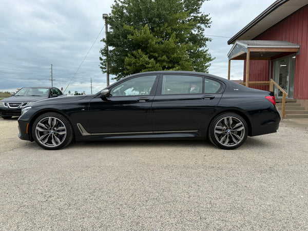 2018 BMW M760 xDrive 4D Sedan