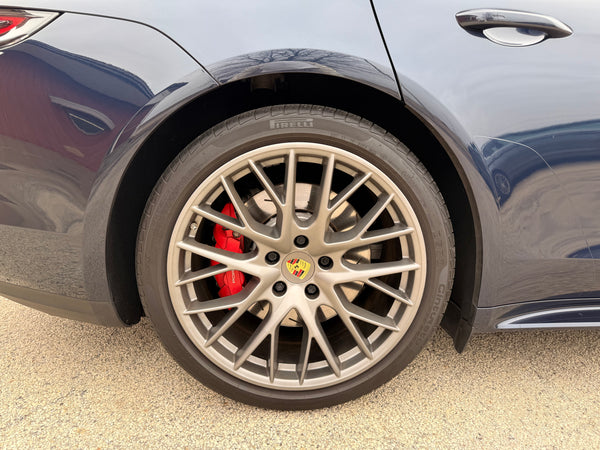 2018 Porsche Panamera Turbo 4D