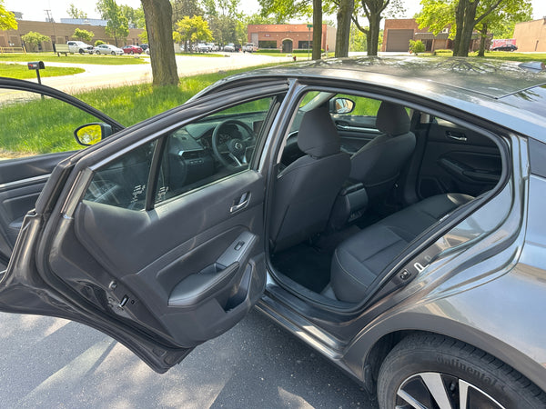 2022 Nissan Altima SV 4D Sedan