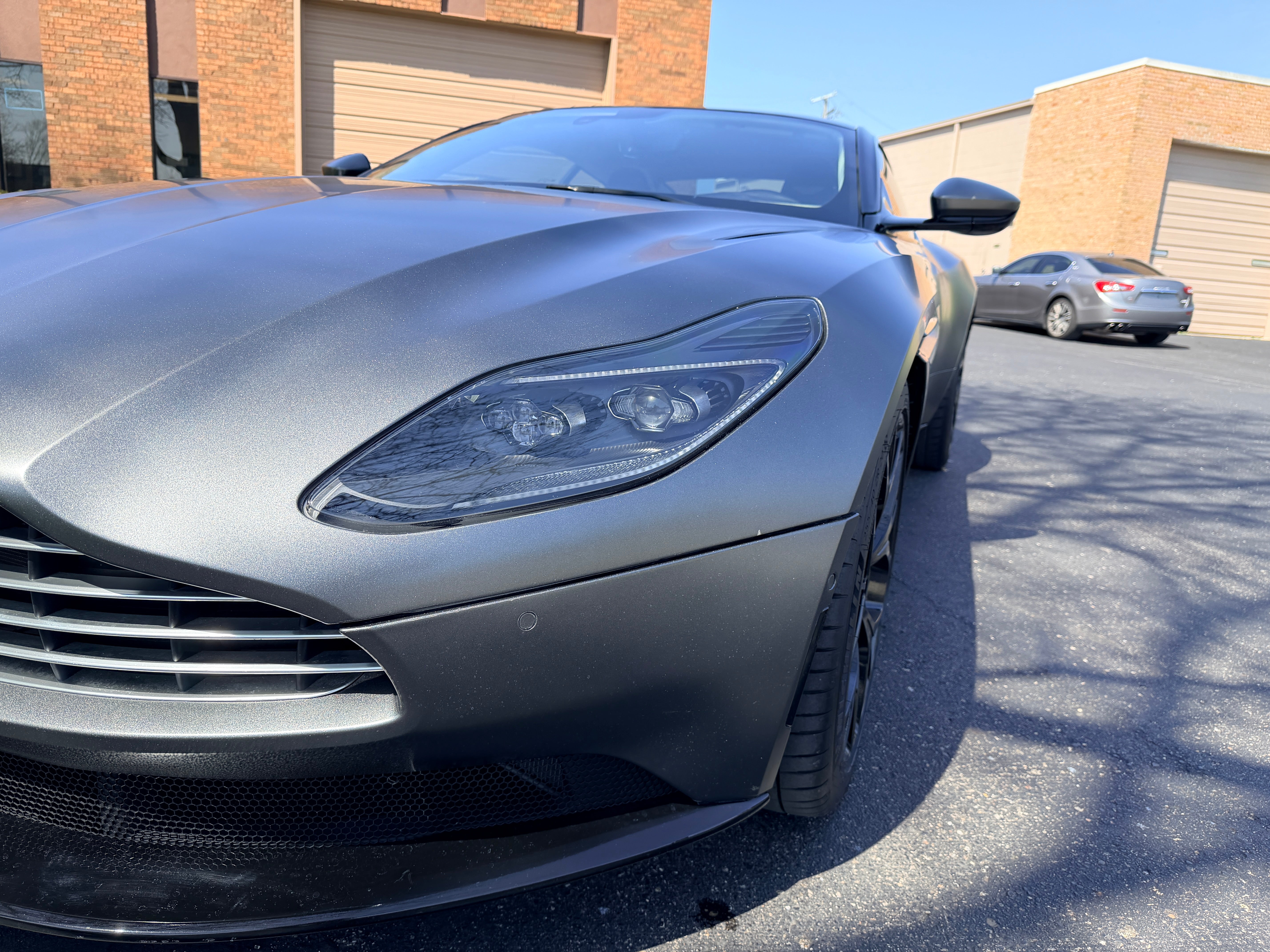 2019 Aston Martin DB11 V8 2D Coupe