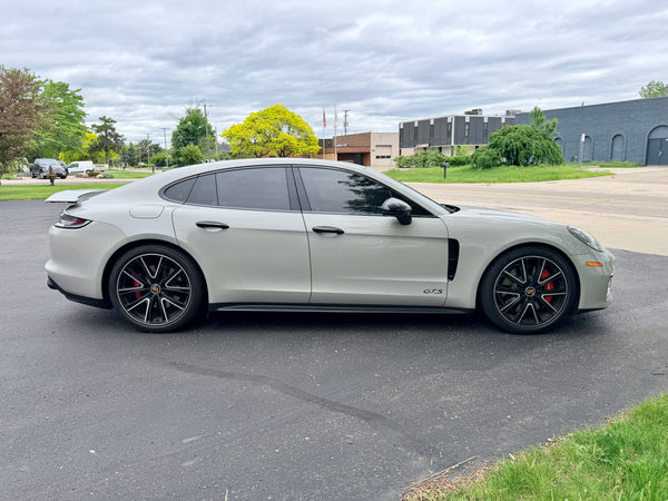 2022 Porsche Panamera GTS 4D Hatchback