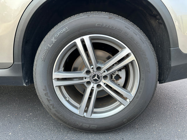 2021 Mercedes-Benz GLC 300 4MATIC 4D SUV