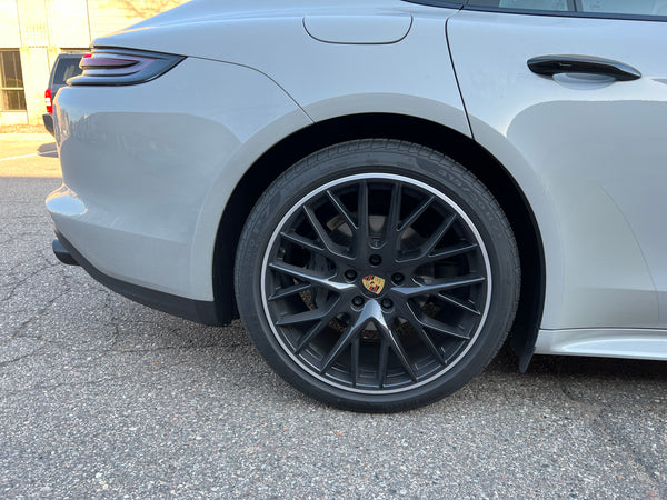 2018 Porsche Panamera 4S 4D Hatchback