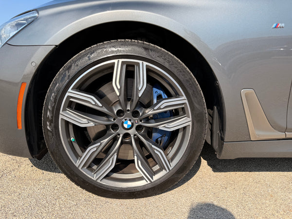 2017 BMW M760 xDrive 4D Sedan