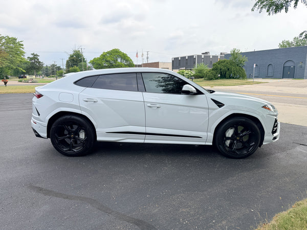 2021 Lamborghini Urus 4D SUV
