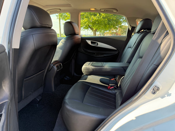 2017 INFINITI QX50 4D SUV