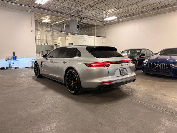 2018 Porsche Panamera Turbo Sport Turismo 4D