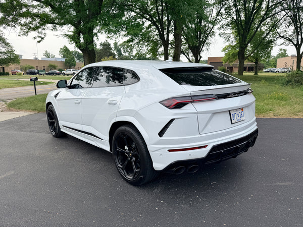 2021 Lamborghini Urus 4D SUV