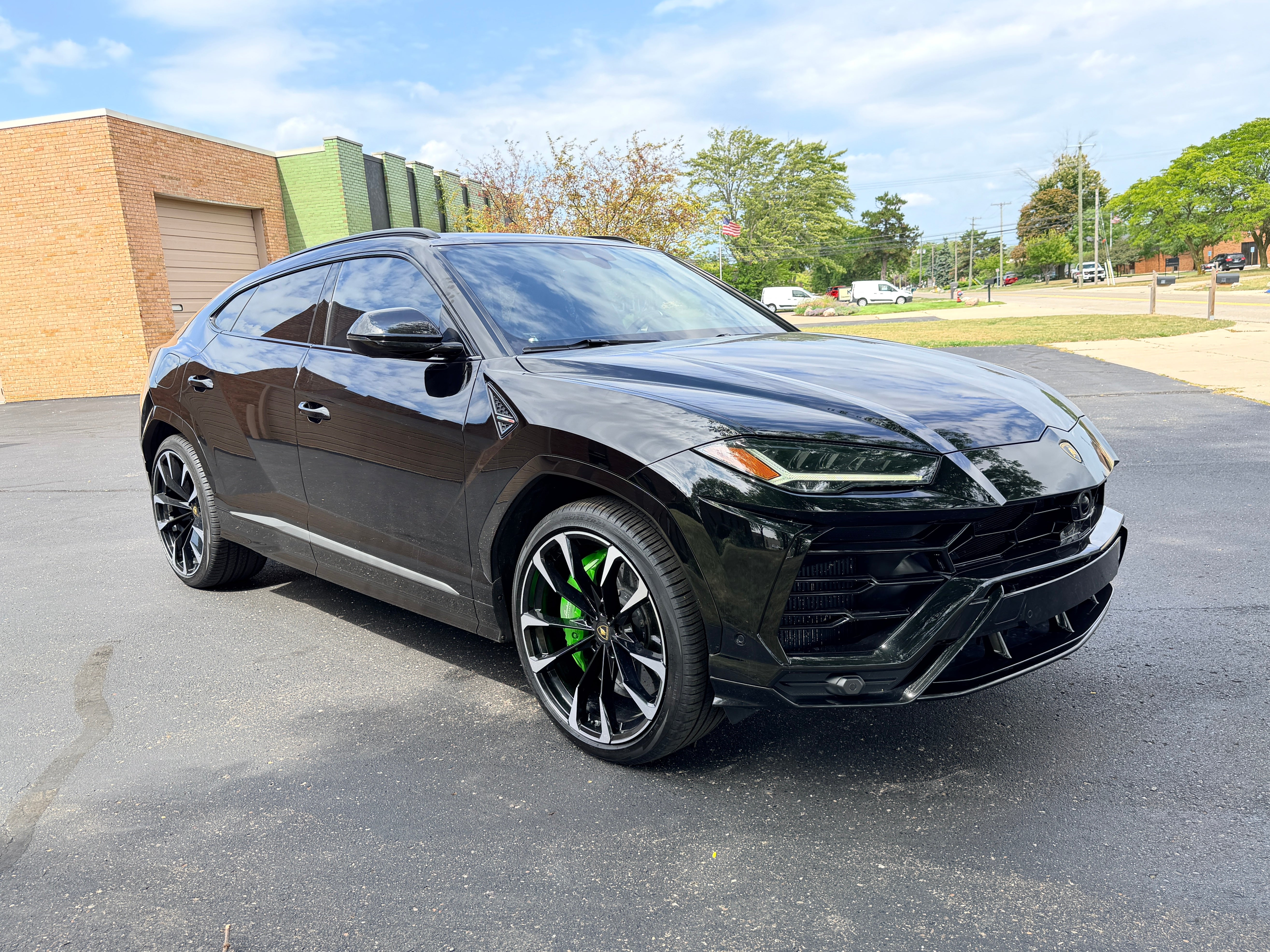 2019 Lamborghini Urus 4D SUV
