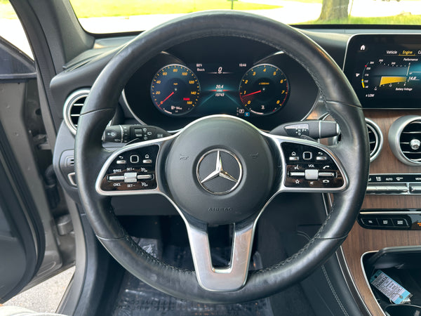 2021 Mercedes-Benz GLC 300 4MATIC 4D SUV