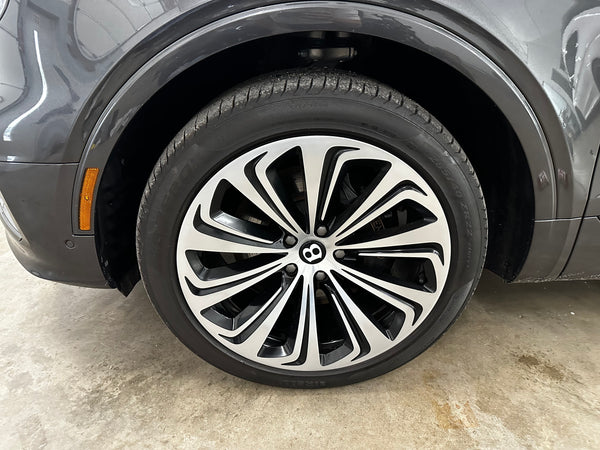 2021 Bentley Bentayga V8 4D SUV