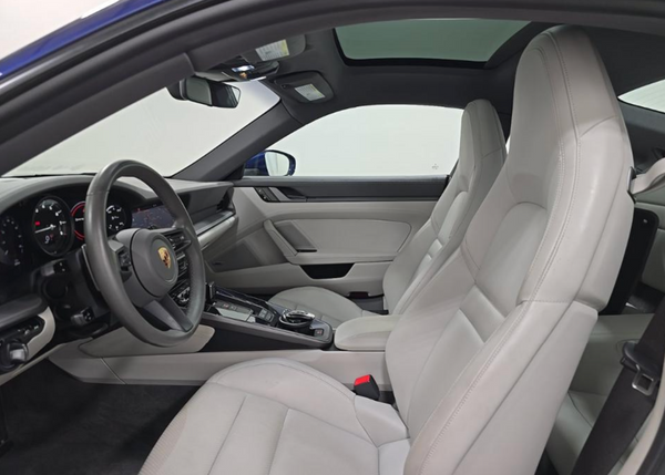 2020 Porsche 911 Carrera 4S 2D Coupe