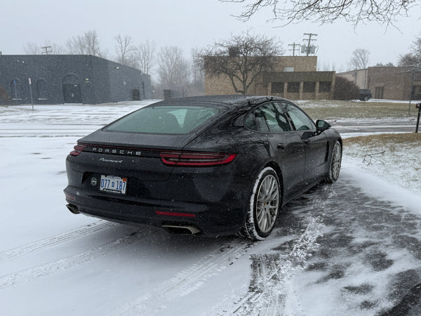 2018 Porsche Panamera 4 4D Hatchback