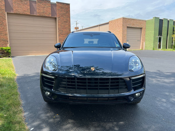2018 Porsche Macan 4D SUV