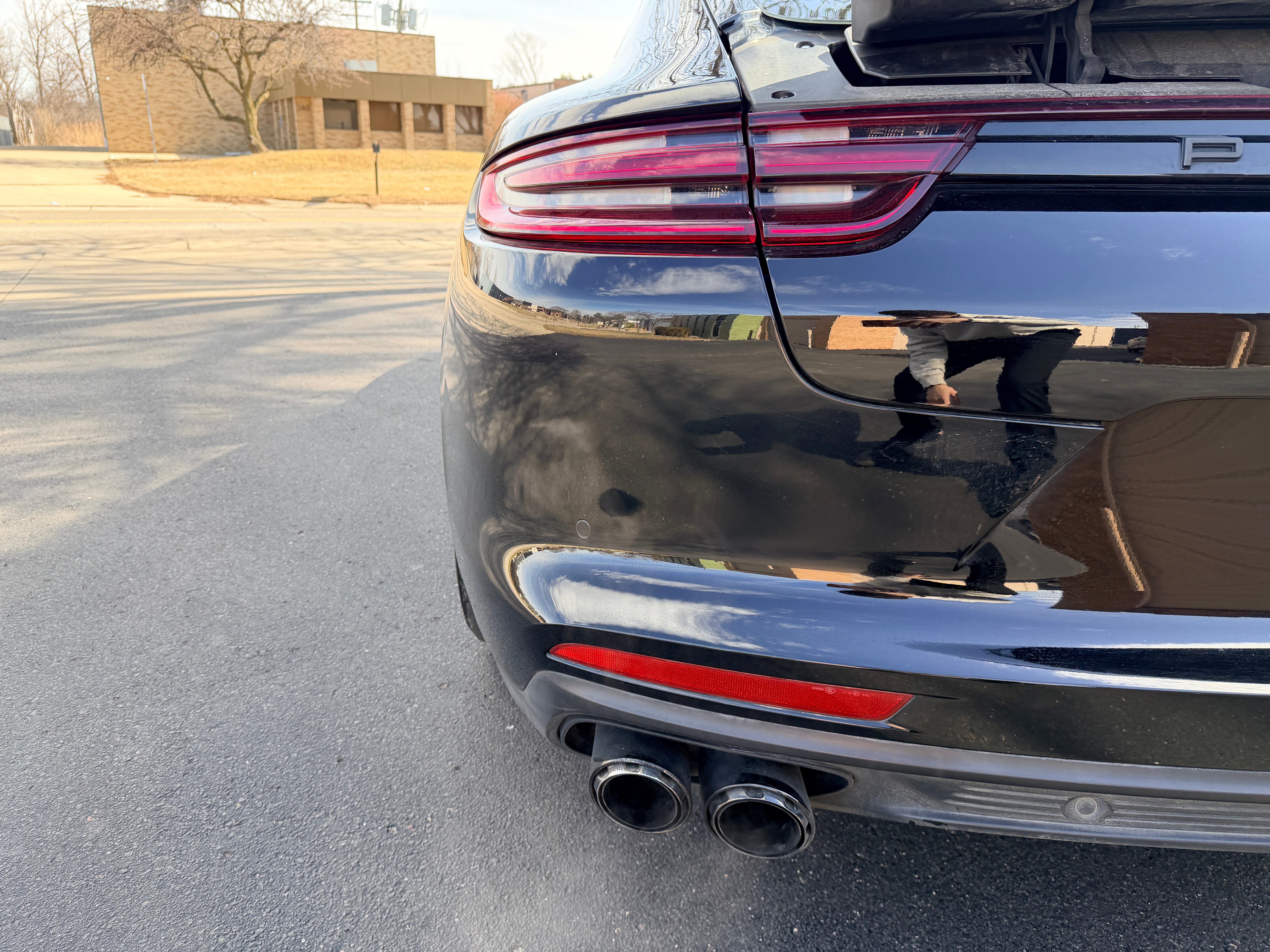 2018 Porsche Panamera 4D Hatchback