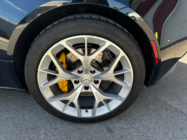 2019 Aston Martin DB11 Volante V8 2D Coupe