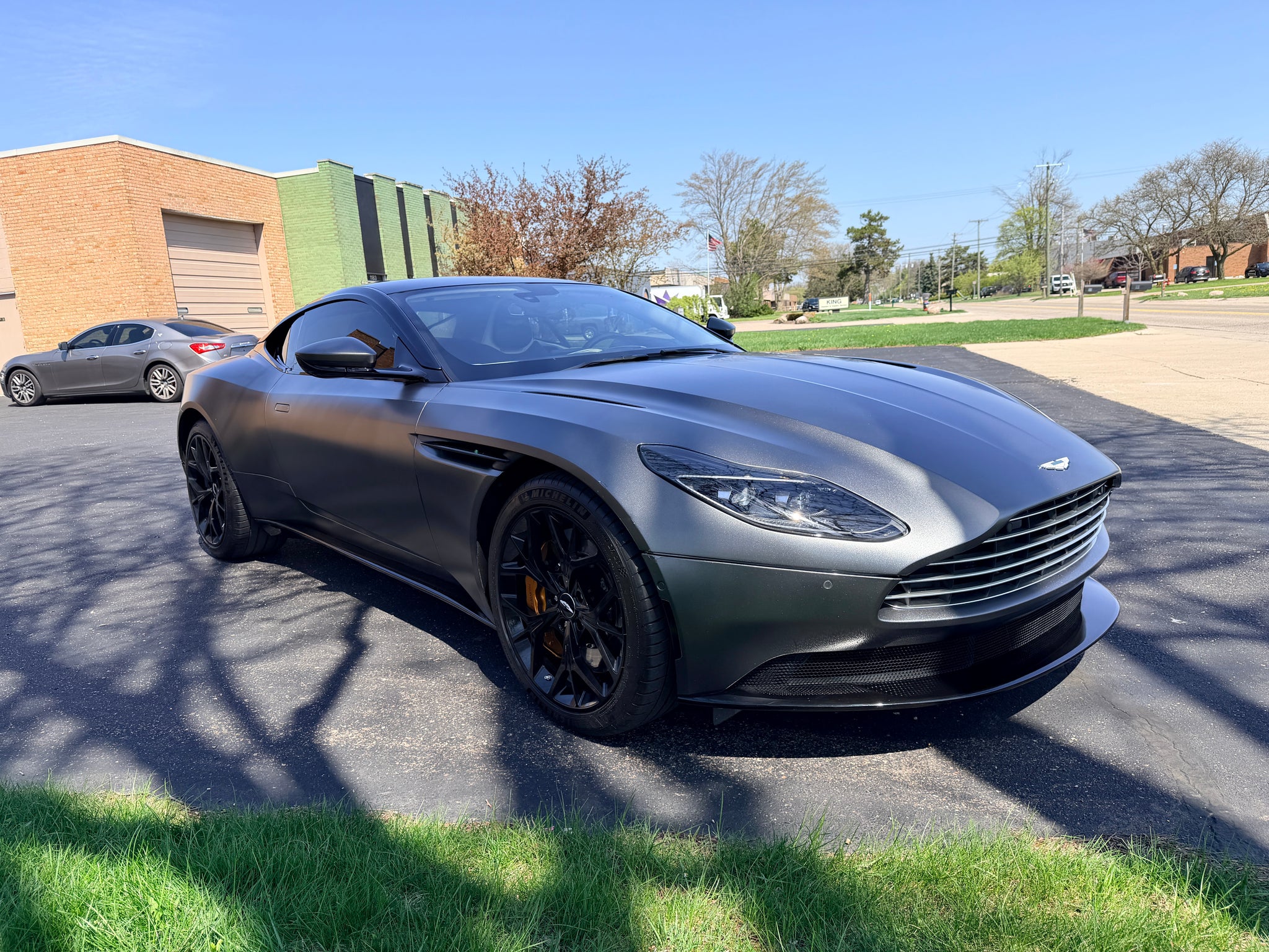 2019 Aston Martin DB11 V8 2D Coupe