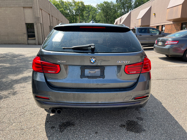 2016 BMW 328i xDrive 4D Wagon