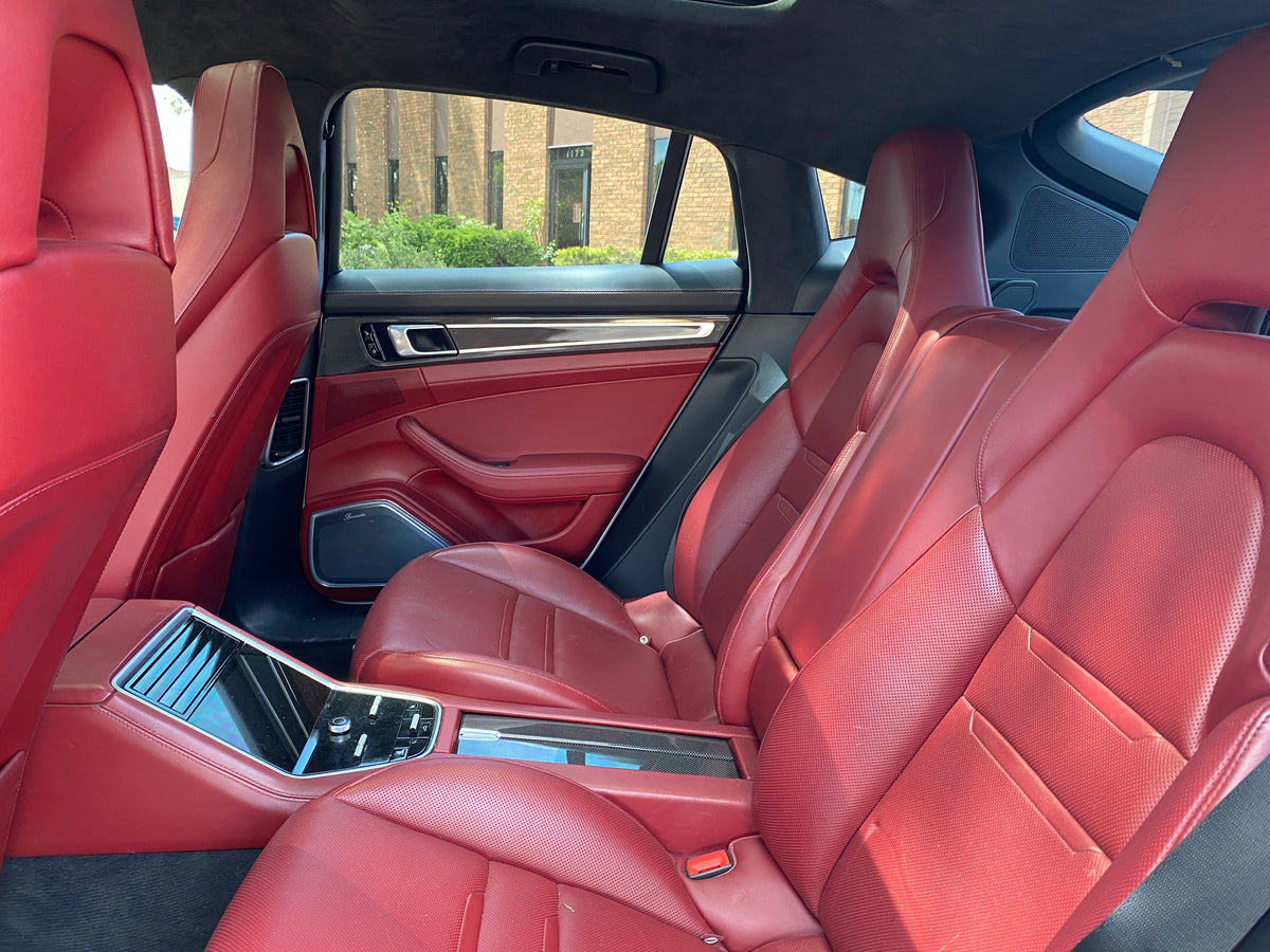 2018 Porsche Panamera Turbo 4D Hatchback