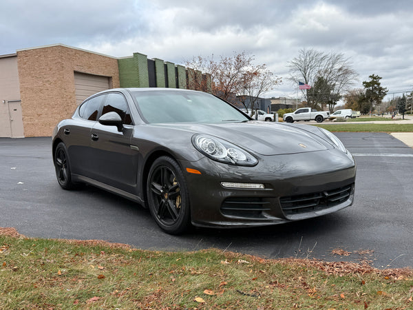 2016 Porsche Panamera 4D Hatchback