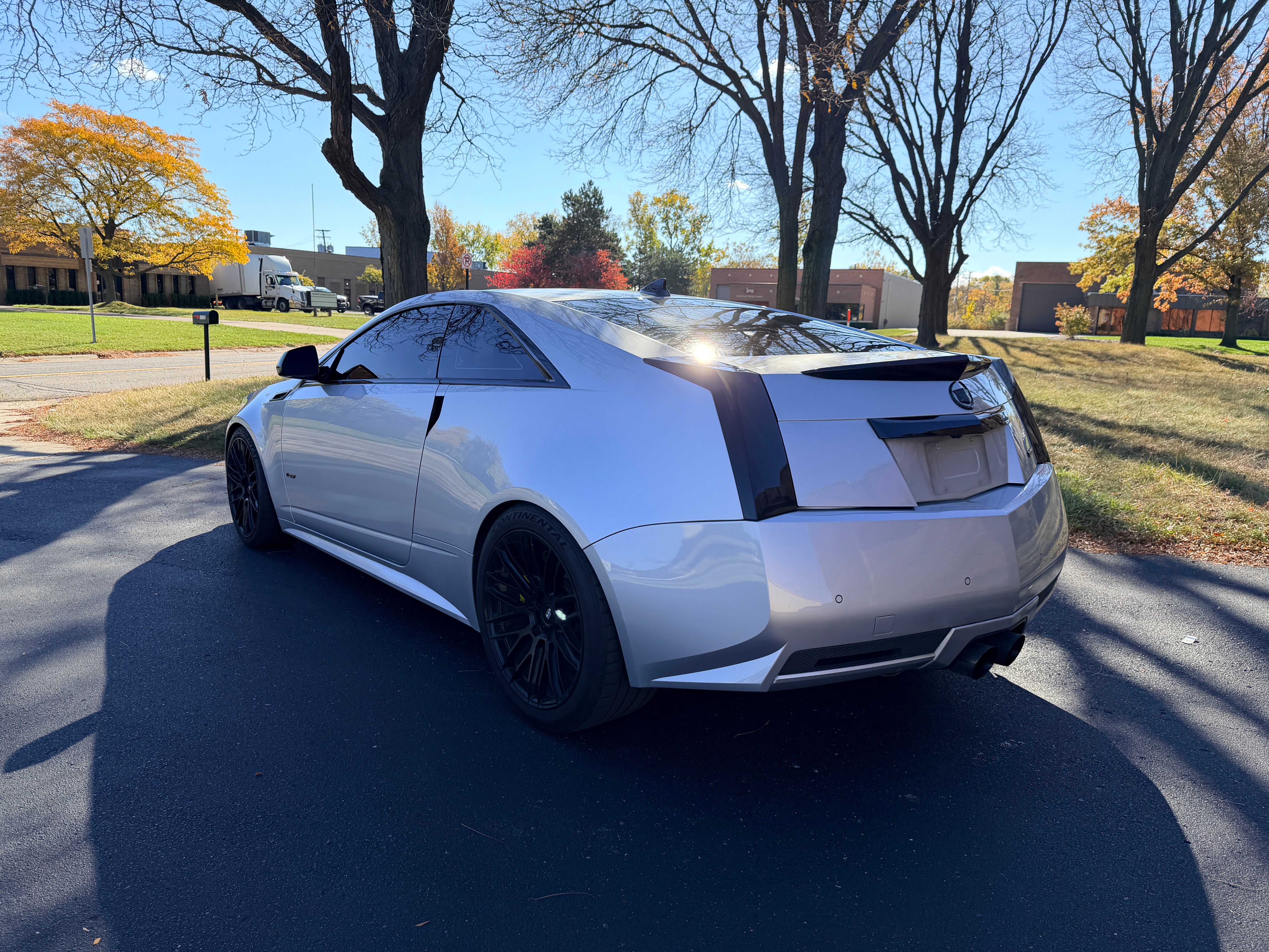 2011 Cadillac CTS-V 2D Coupe