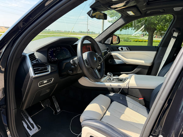 2021 BMW X5 M50i xDrive 4D SUV