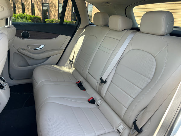 2021 Mercedes-Benz GLC 300 4MATIC 4D SUV