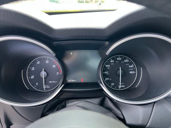 2022 Alfa Romeo Stelvio Ti 4D SUV