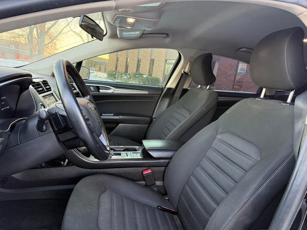 2018 Ford Fusion SE 4D Sedan