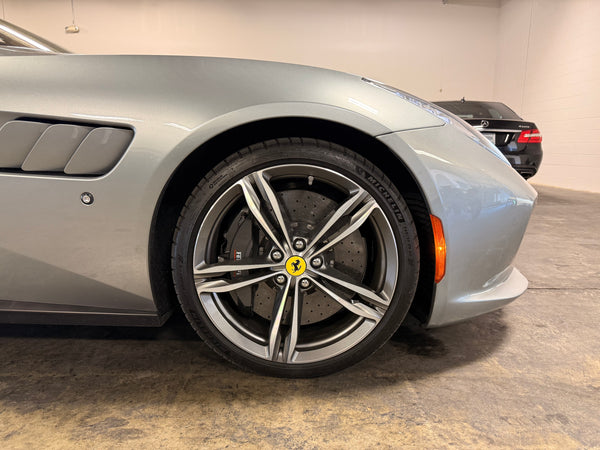 2017 FERRARI GTC4Lusso 2D