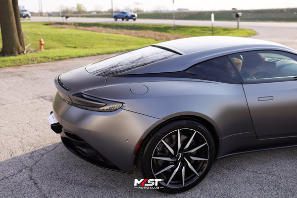 2017 Aston Martin DB11 V12 2D Coupe