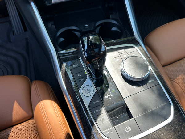 2022 BMW 330i xDrive 4D Sedan