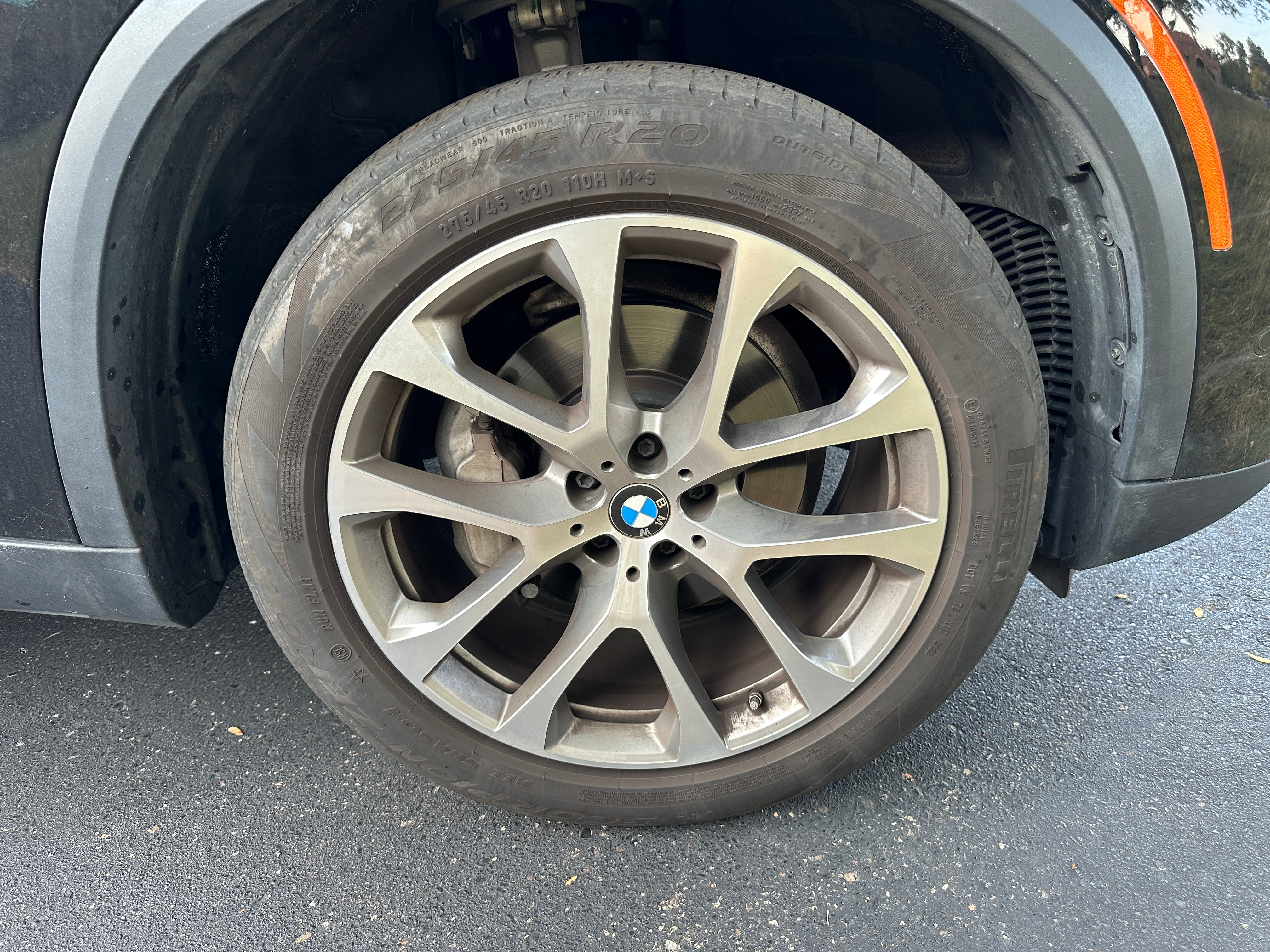 2020 BMW X5 40i xDrive 4D SUV