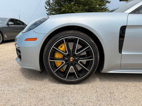2018 Porsche Panamera Turbo 4D