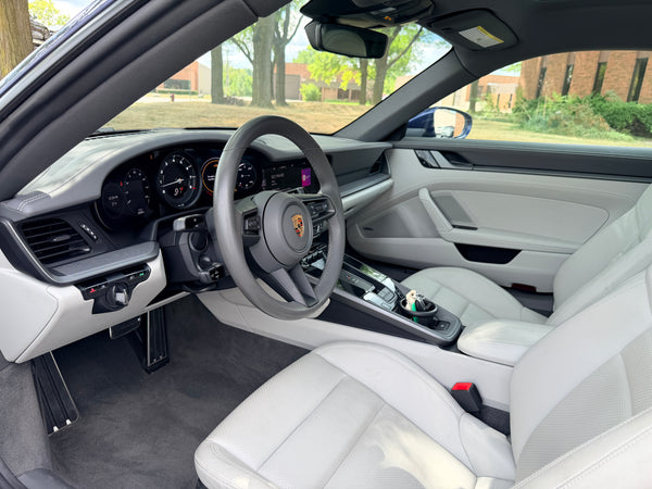 2020 Porsche 911 Carrera 4S 2D Coupe